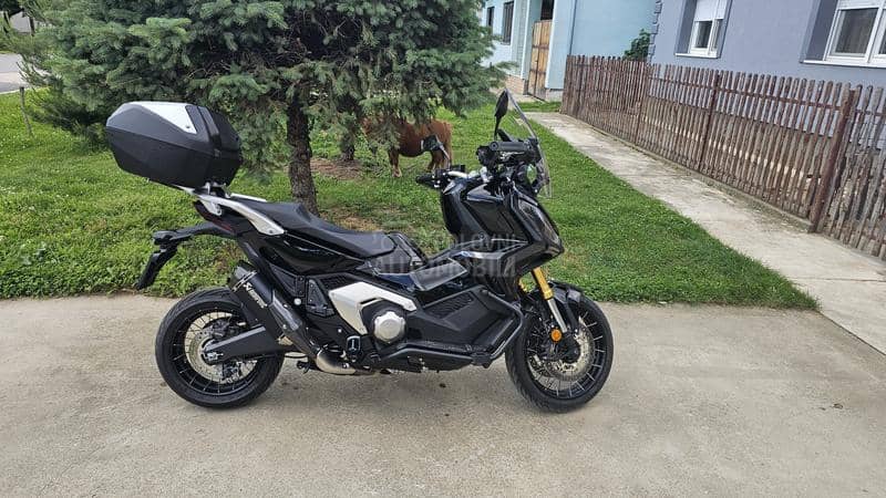 Honda x adv 750