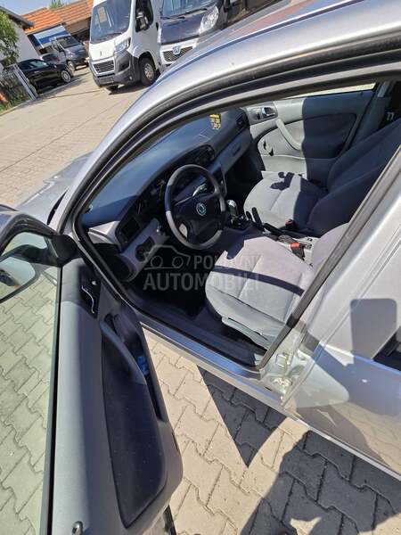 Škoda Octavia 1.9 TDi 4x4  Nova
