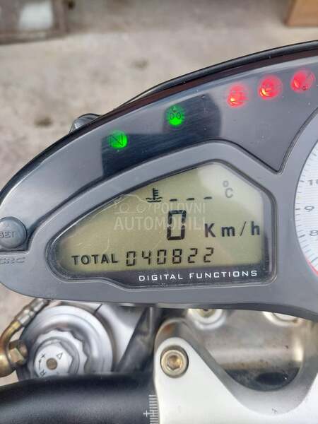 MV Agusta Brutale 910