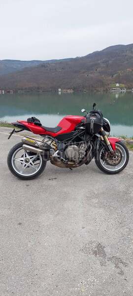 MV Agusta Brutale 910