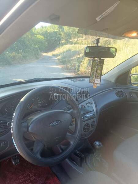 Ford Focus 1,6