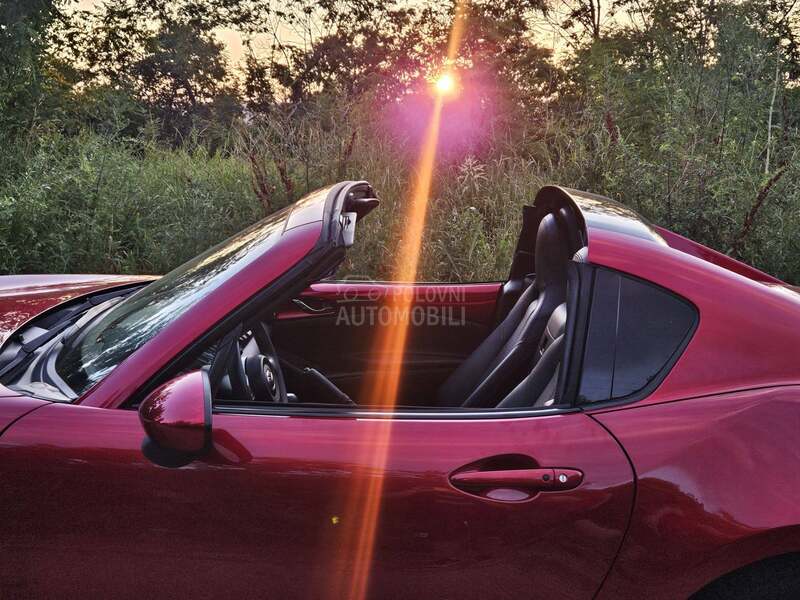 Mazda MX-5 1.5 R F