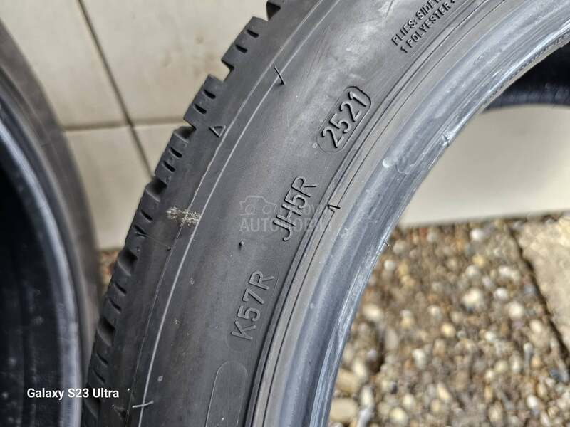 Dunlop 225/45 R17 Zimska