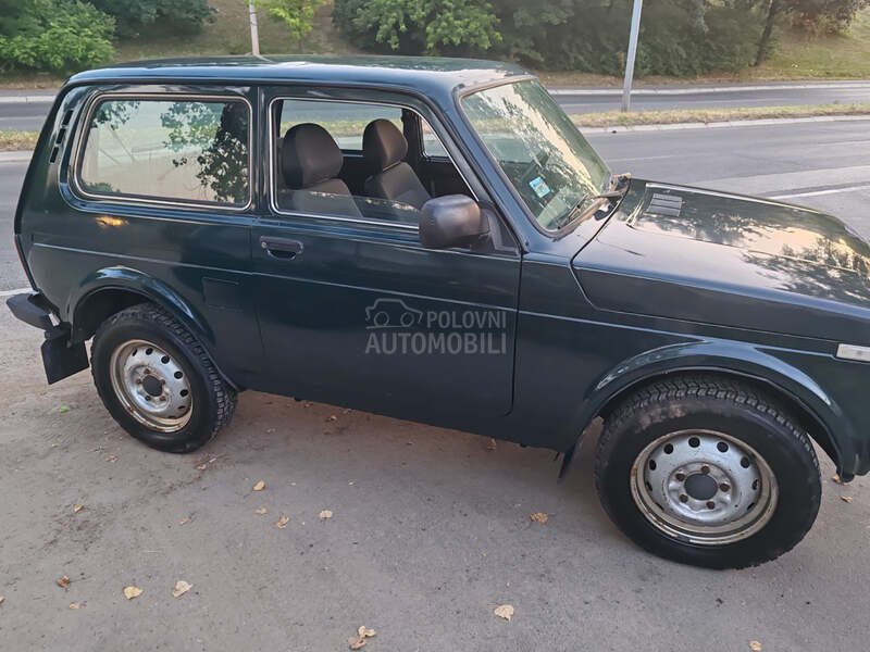Lada Niva 1.7
