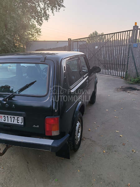 Lada Niva 1.7