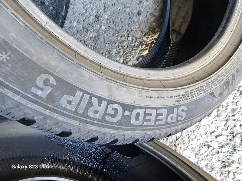 Semperit 245/45 R18 Zimska