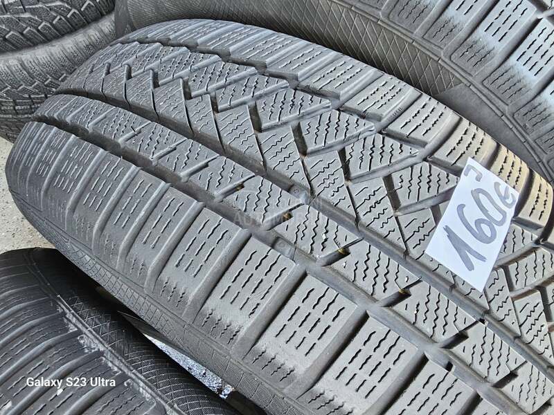 Continental 235/60 R18 Zimska