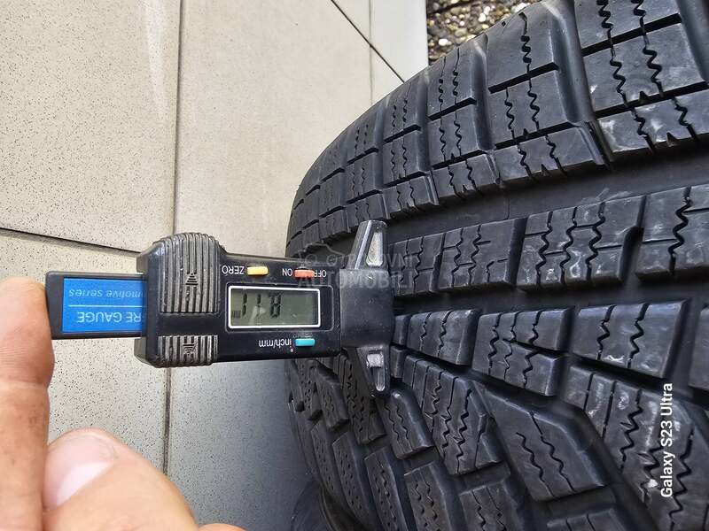 Hankook 205/60 R16 Zimska