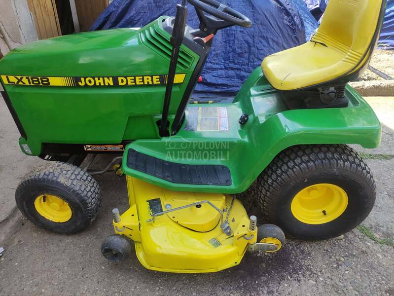 John Deere LX188