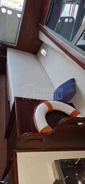 Bayliner 2858 Fly Bridge 4.2D