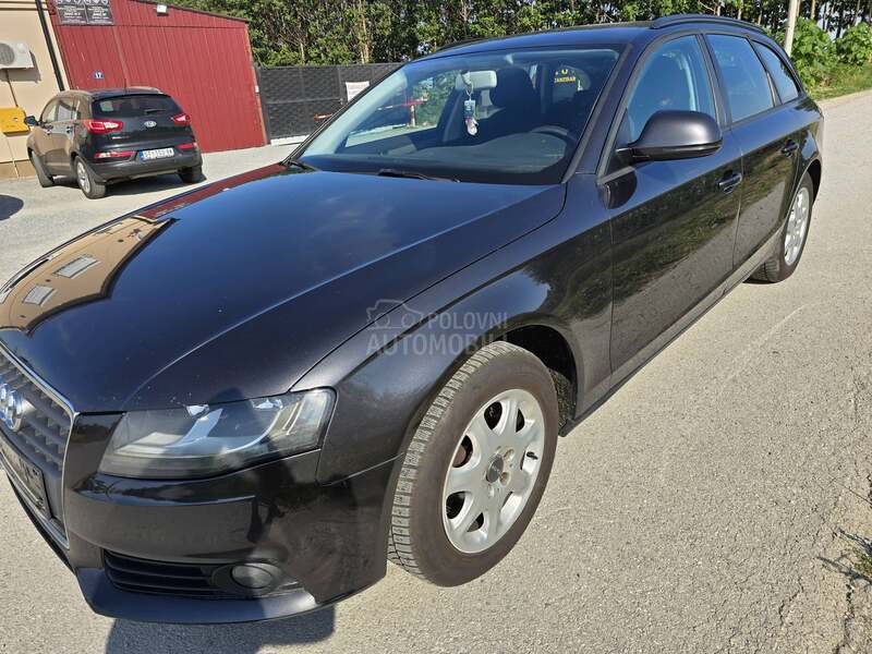 Audi A4 2.0 TDI S line