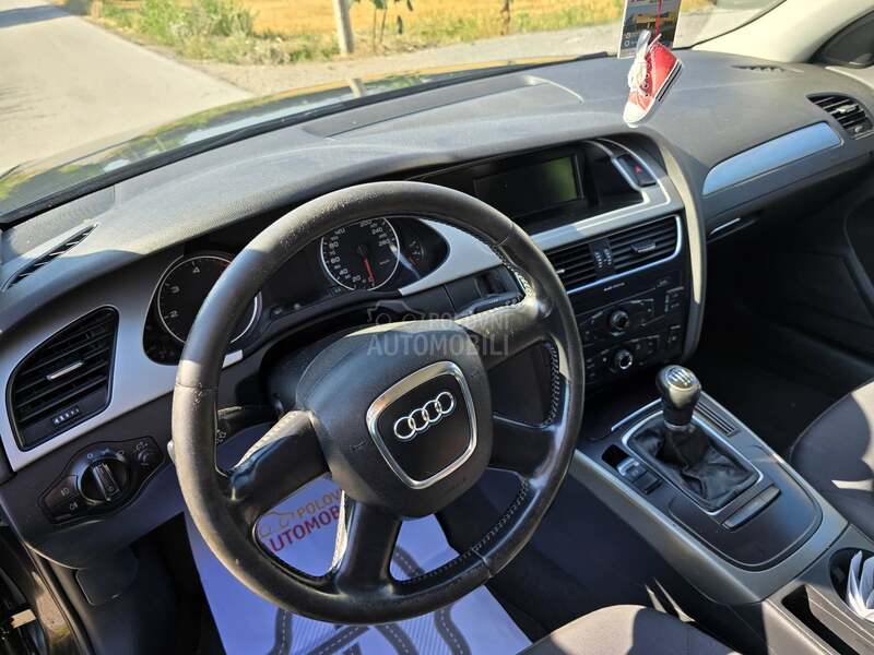 Audi A4 2.0 TDI S line
