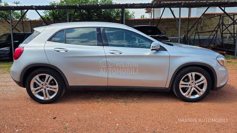 Mercedes Benz GLA 180 D SPORT/AUTOM/PROBNA