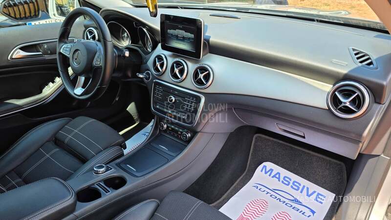 Mercedes Benz GLA 180 D SPORT/AUTOM/PROBNA