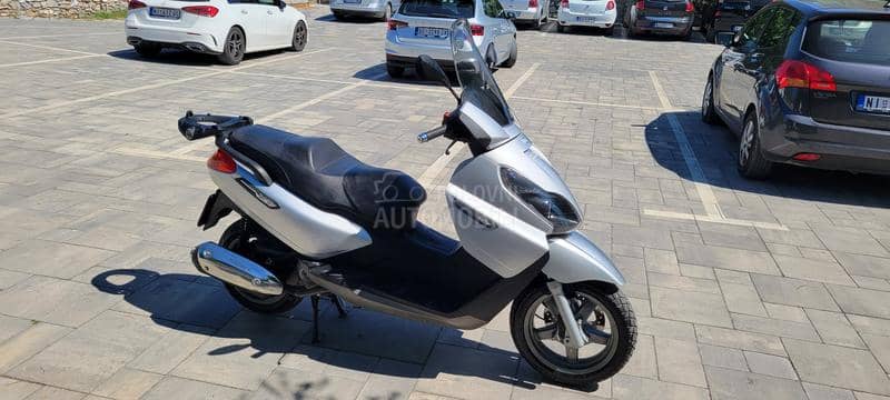 Piaggio x7  250i