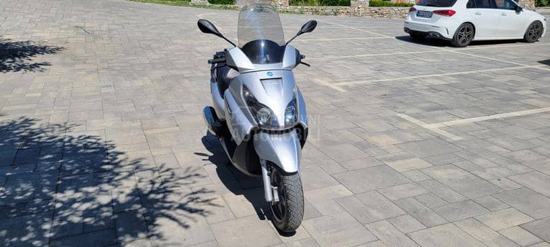 Piaggio x7  250i
