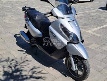 Piaggio x7  250i