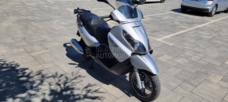Piaggio x7  250i