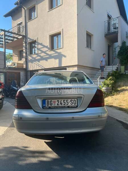 Mercedes Benz C 220 