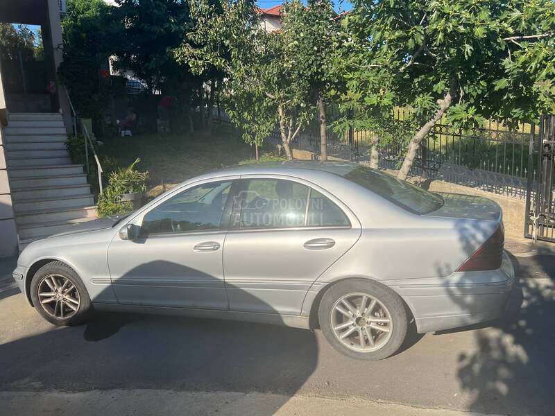 Mercedes Benz C 220 