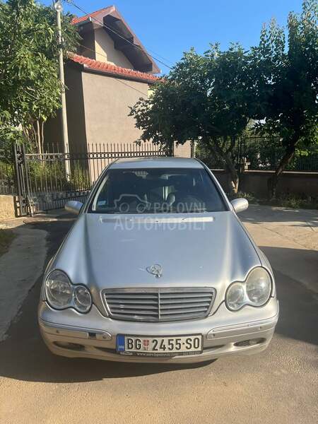 Mercedes Benz C 220 