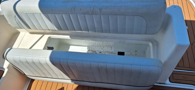 Maxum 2400 SCR 5.7