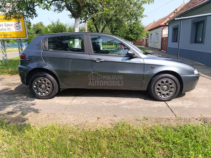 Alfa Romeo 147 1.6 TS