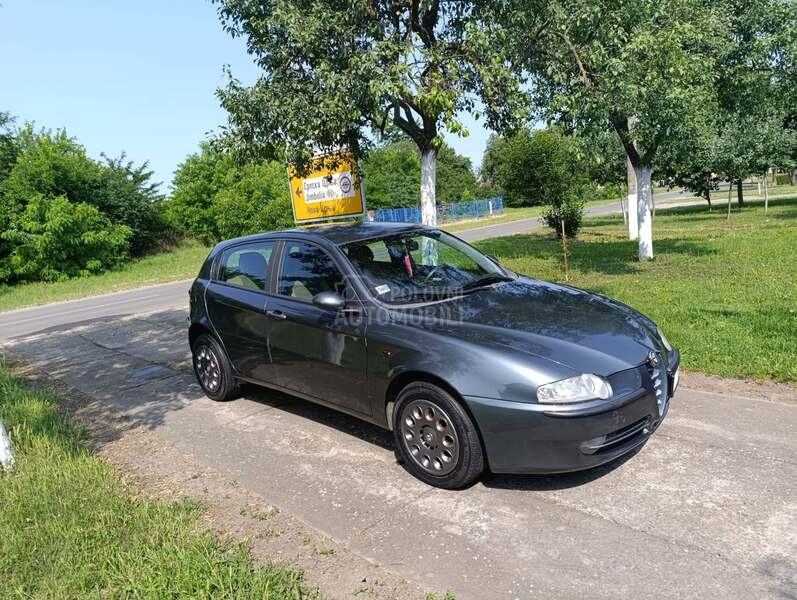 Alfa Romeo 147 1.6 TS