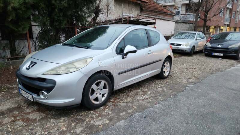 Peugeot 207 