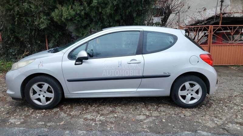 Peugeot 207 
