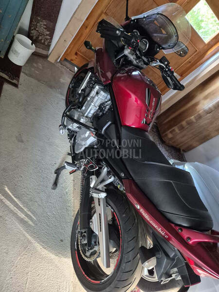 Suzuki bandit 1250s