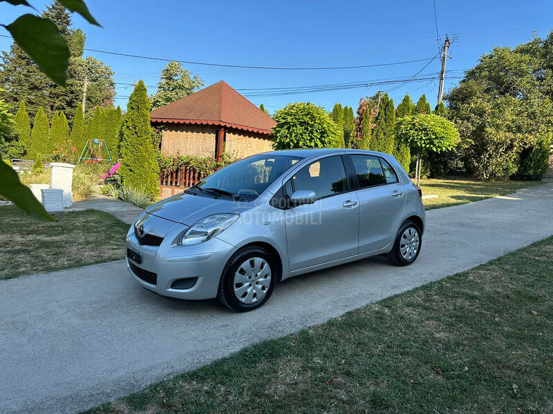 Toyota Yaris C.H. t.o.p