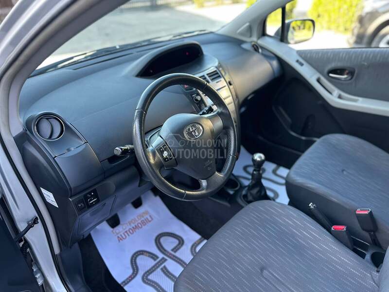 Toyota Yaris C.H. t.o.p
