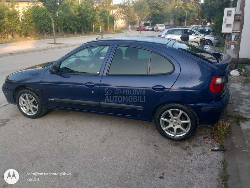 Renault Megane 1.8 i