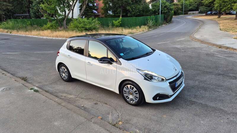 Peugeot 208 1.5 Blue HDI
