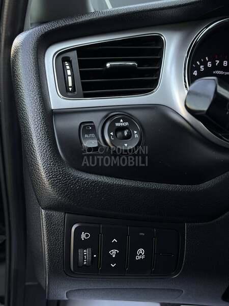 Kia cee`d sw C.H
