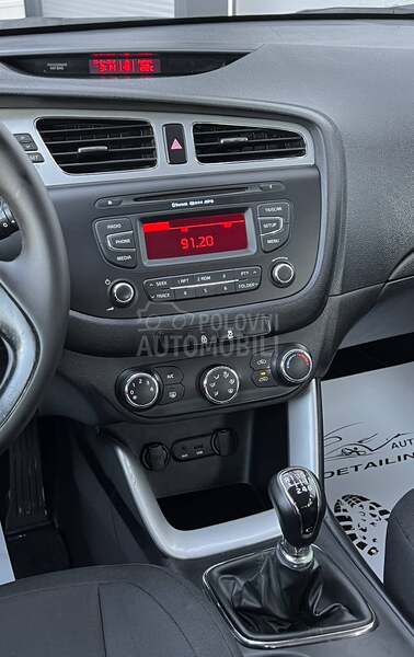 Kia cee`d sw C.H