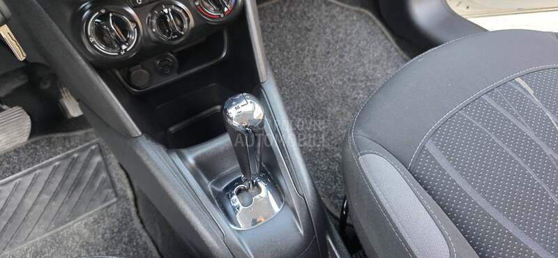 Peugeot 208 1.4ehdi a.utomatik