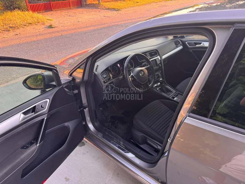 Volkswagen Golf 7 