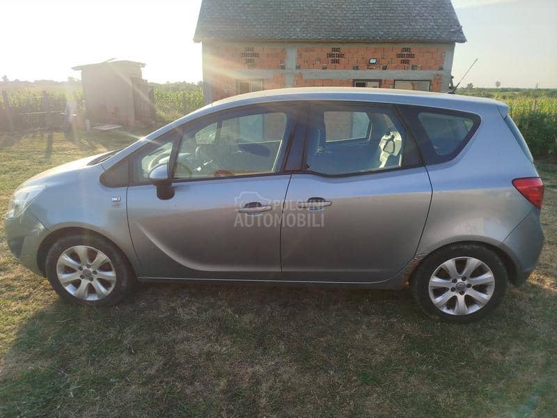 Opel Meriva 1.4 2010. god. -  kompletan auto u delovima