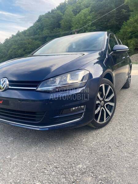 Volkswagen Golf 7 1.4 TSI HIGHLINE