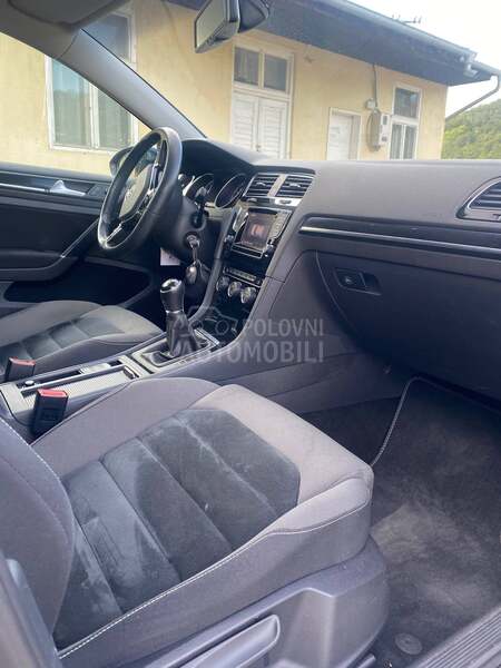 Volkswagen Golf 7 1.4 TSI HIGHLINE