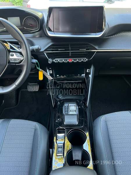 Peugeot 2008 1.5 HDI ALLURE