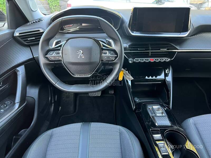 Peugeot 2008 1.5 HDI ALLURE