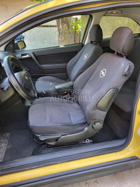 Opel Astra G 