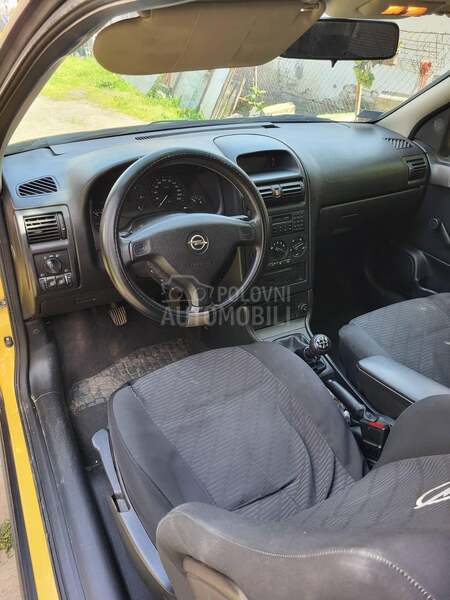 Opel Astra G 