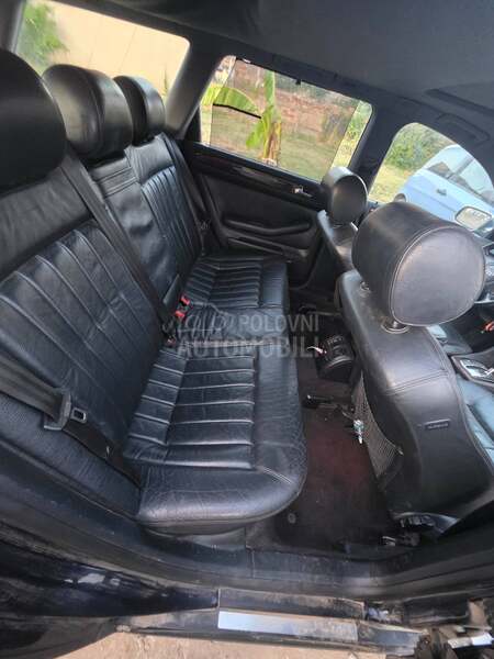 Audi A6 2.5