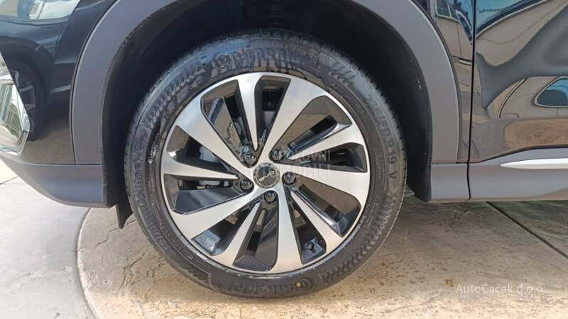 BYD Seal U DM-i 