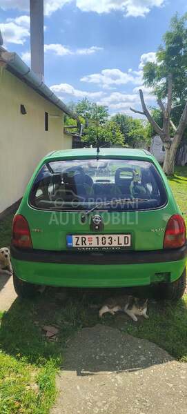 Opel Corsa B 1.0