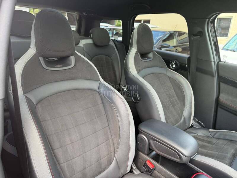 MINI John Cooper Works Cantryman